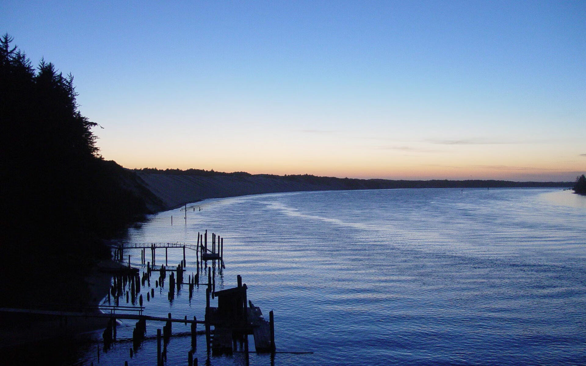 乐鱼体育官网网址-掘金换防策略奏效对抗强力掩护，掘金1-3逆转